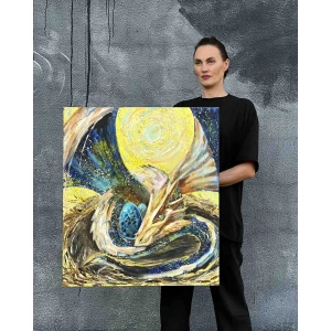 Artist NEKOL with the work 'Dragons Mother' from the Project 'Dragons'